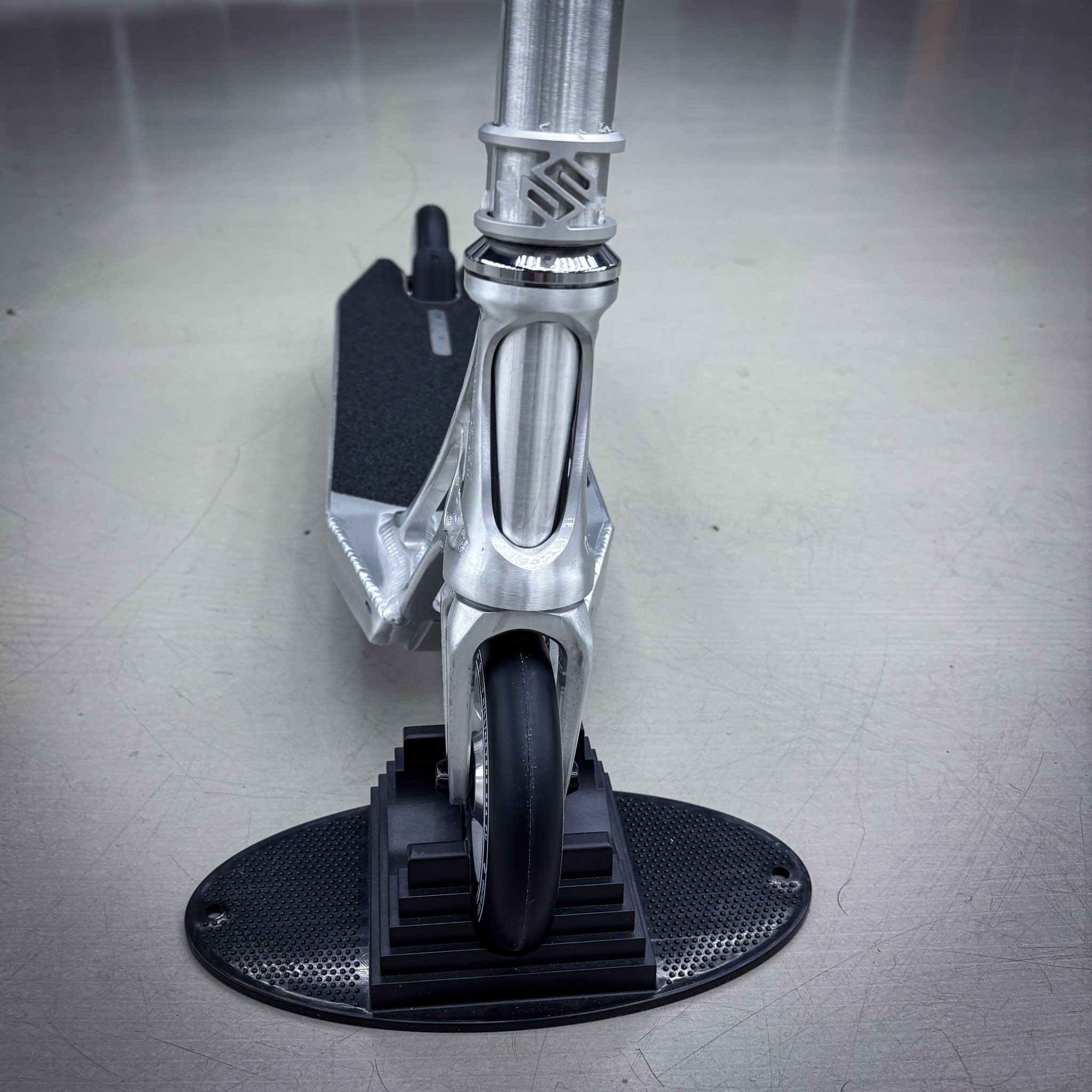 Ethic Silver Custom Build - Silver-ScootWorld.dk