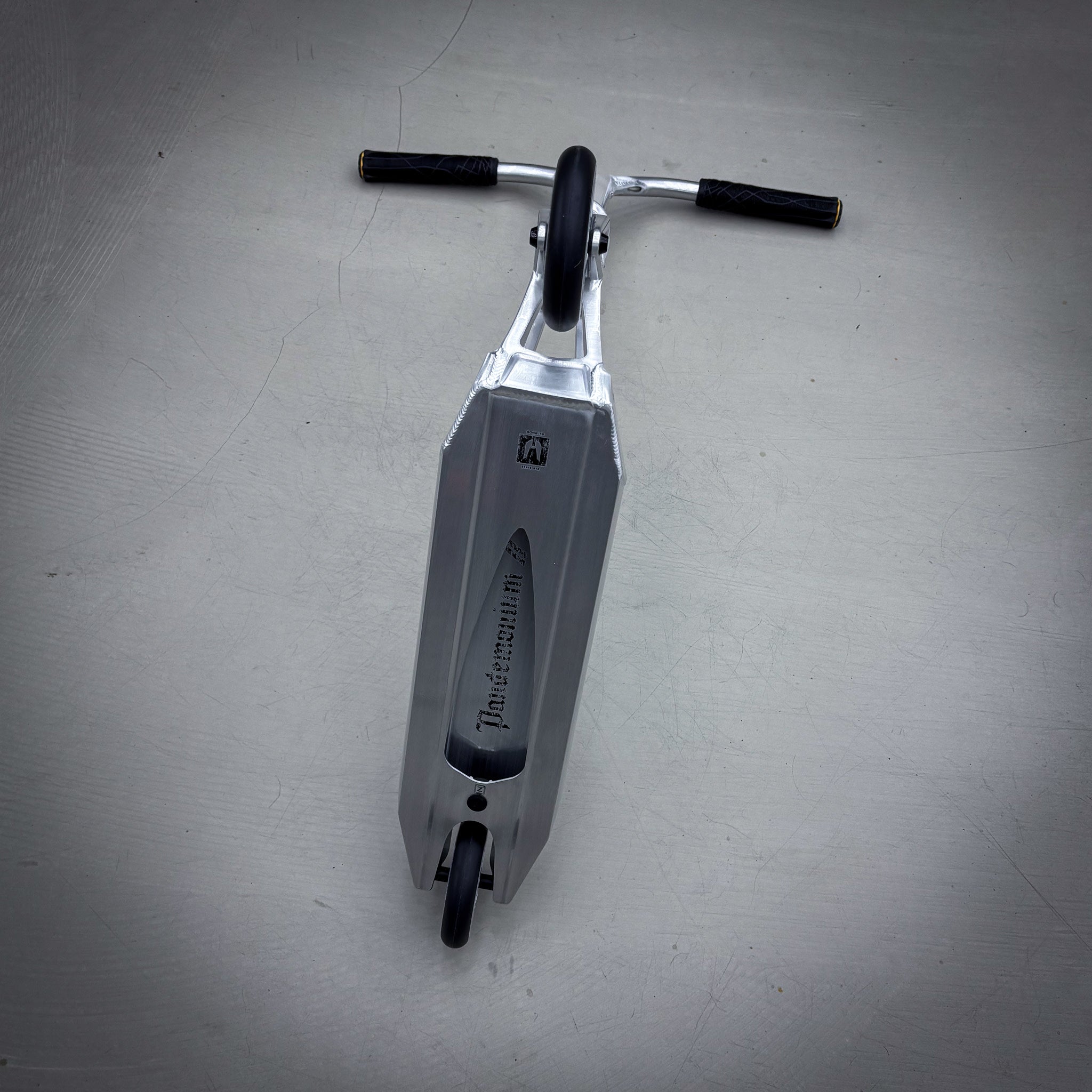 Ethic Silver Custom Build - Silver-ScootWorld.dk