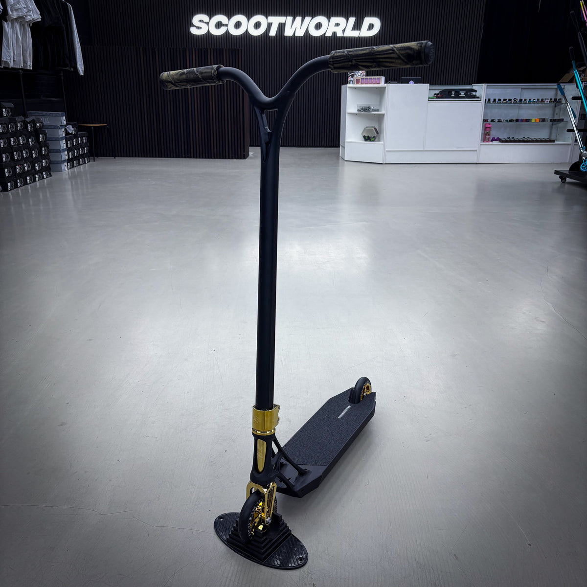 Stunt Scooter Military – Patinete De Acrobacias Con Cuadro De Aleación Reforzada, Ruedas PU De 100 Mm, Rodamientos ABEC5 Y Freno Trasero