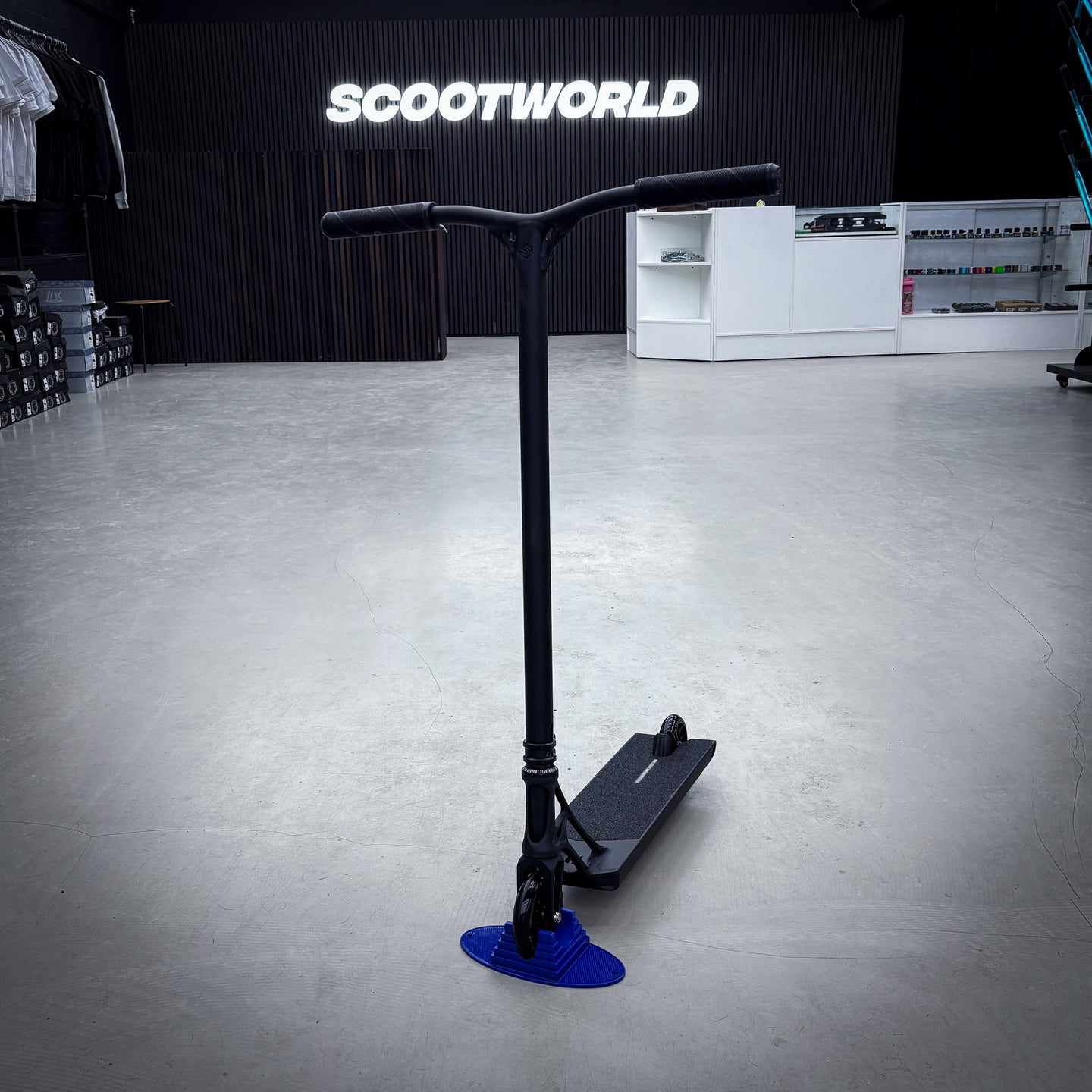 Striker Pande Boxed Black Custom Løbehjul - Black-ScootWorld.dk