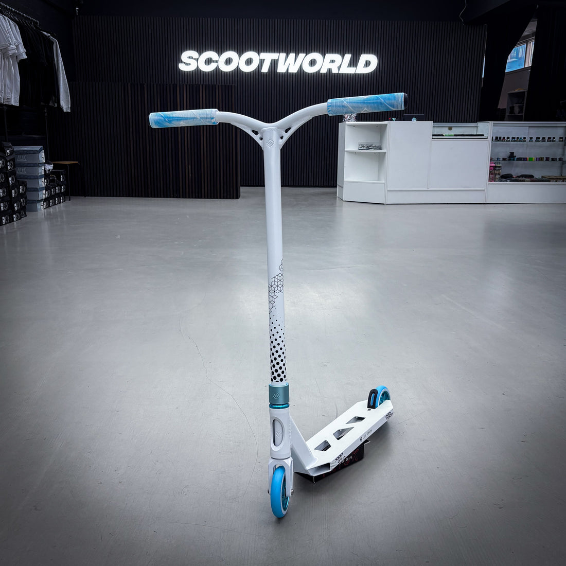 Striker Lux V2 White/Teal Custom Scooter - White/Teal