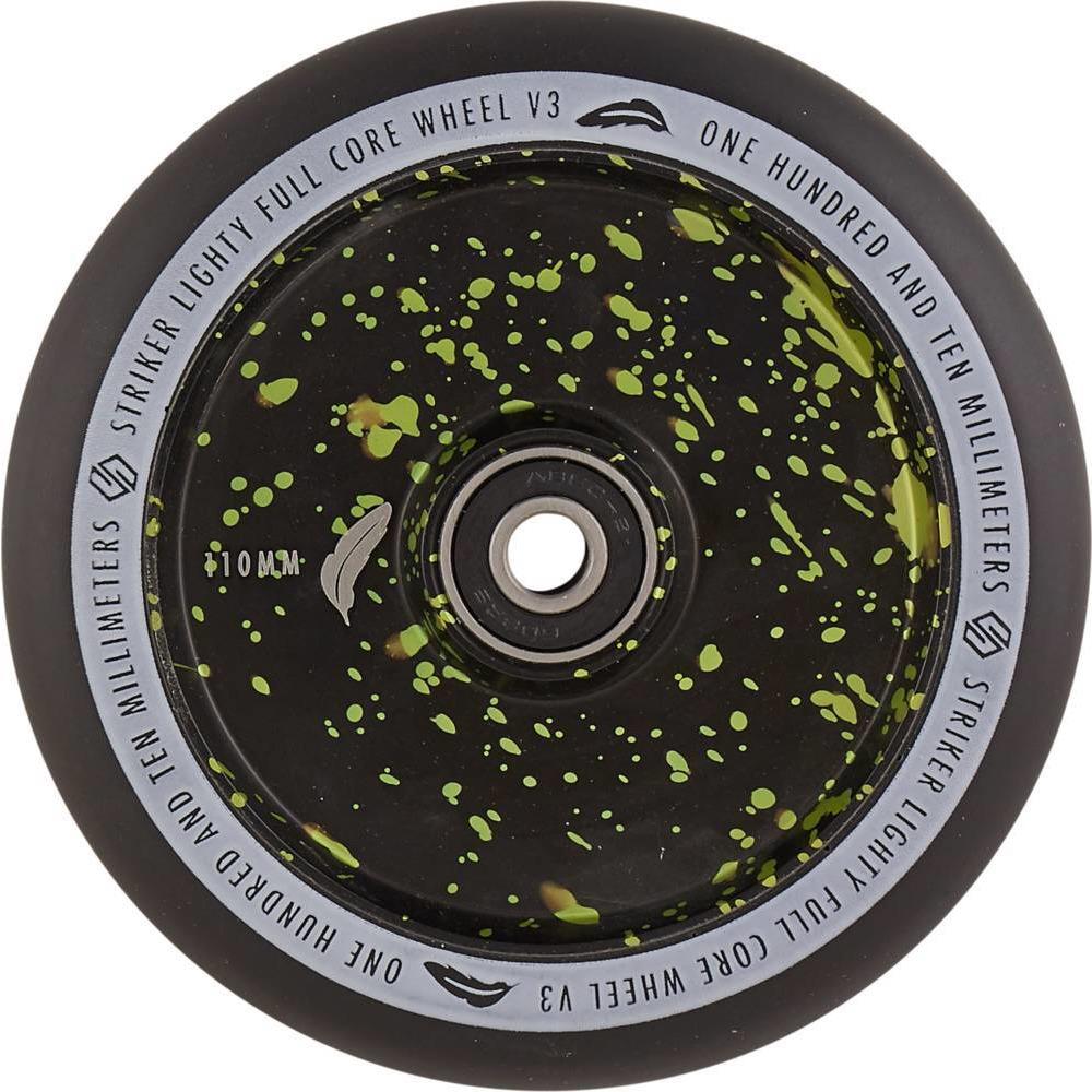 Striker Lighty Fullcore V3 Sort PU 110mm Hjul Til Løbehjul - Splash Black/Green-ScootWorld.dk