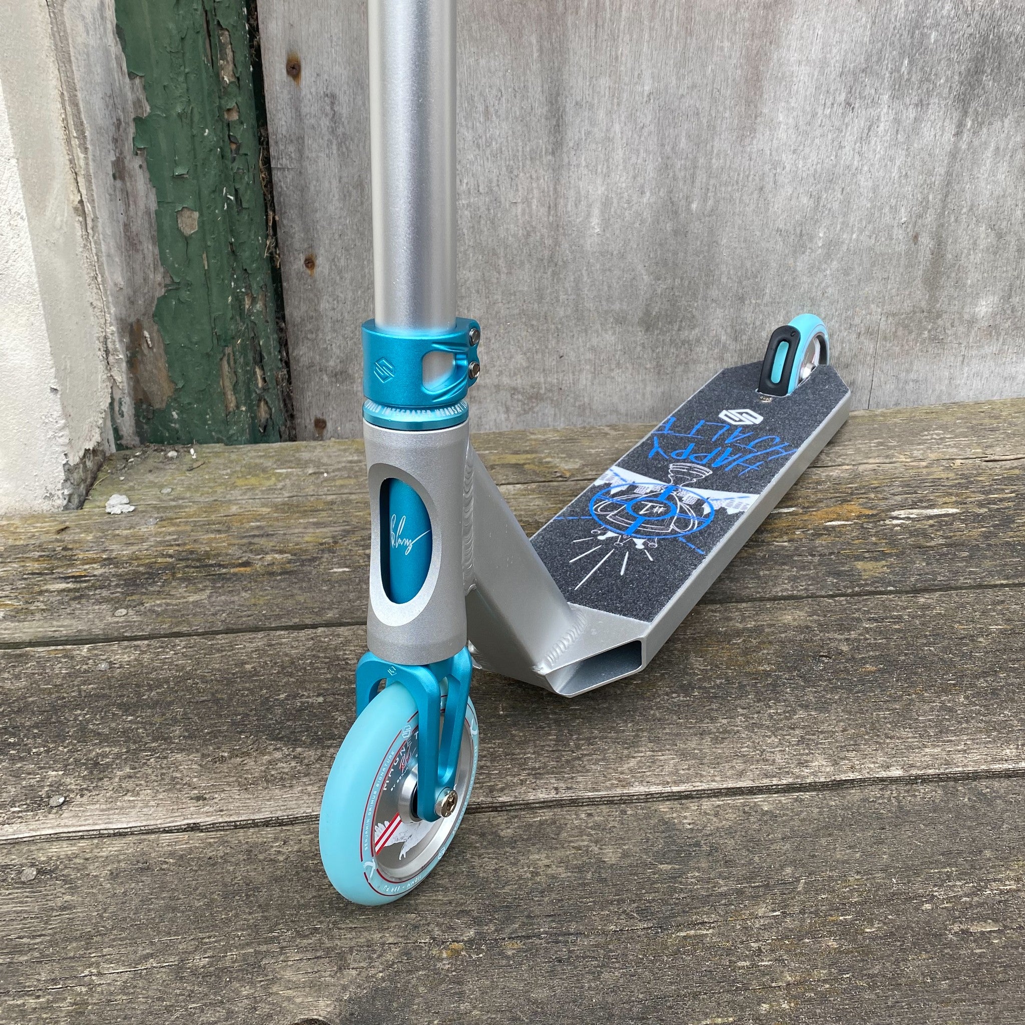 Striker Silver/Teal Custom Build - Silver/Teal-ScootWorld.dk